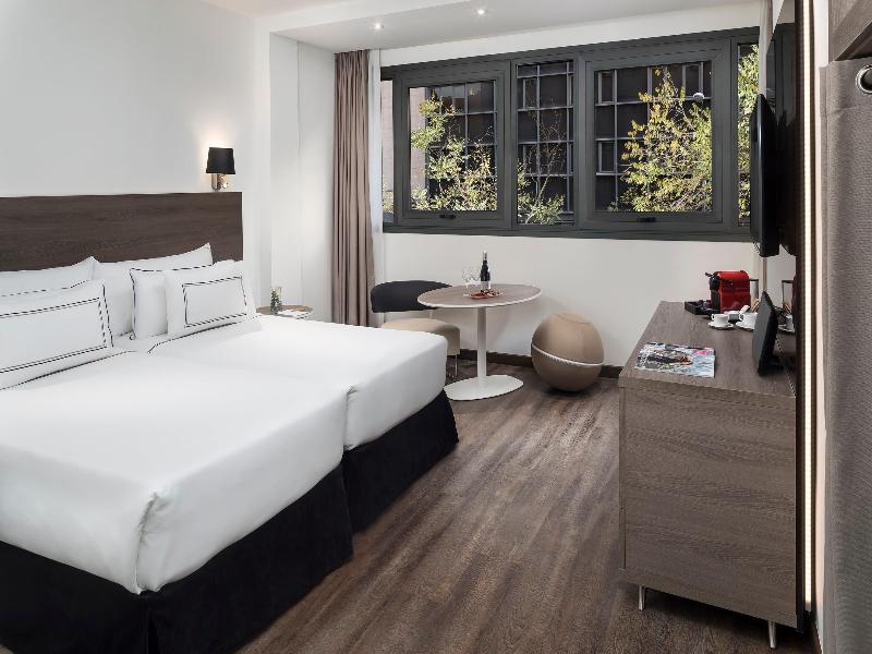 Melia Madrid Serrano image