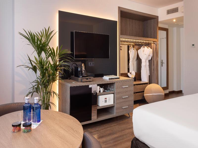 Melia Madrid Serrano image