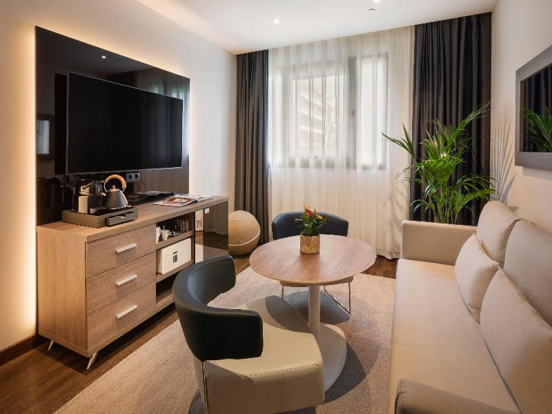 Melia Madrid Serrano image