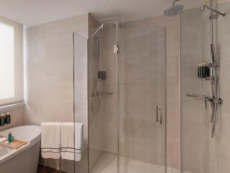 Melia Madrid Serrano image