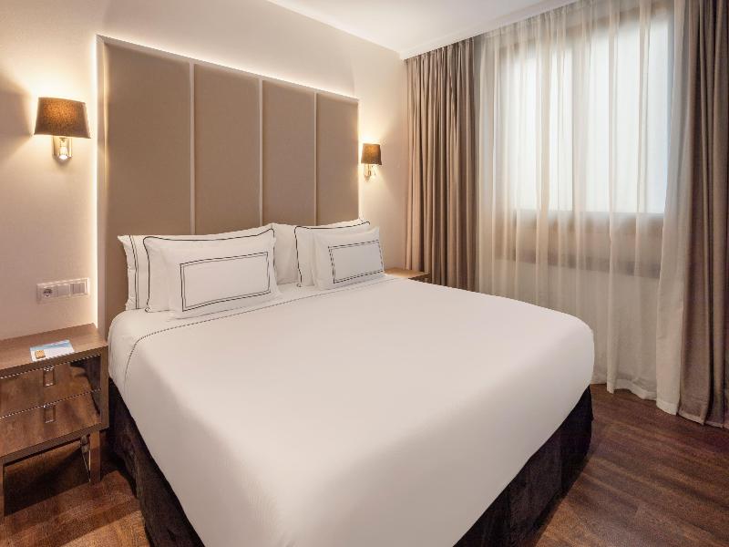 Melia Madrid Serrano image