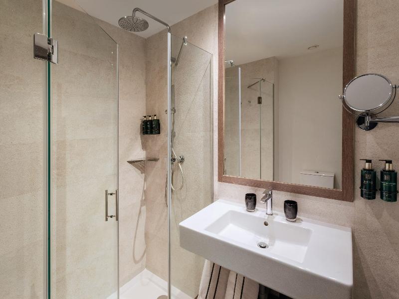 Melia Madrid Serrano image