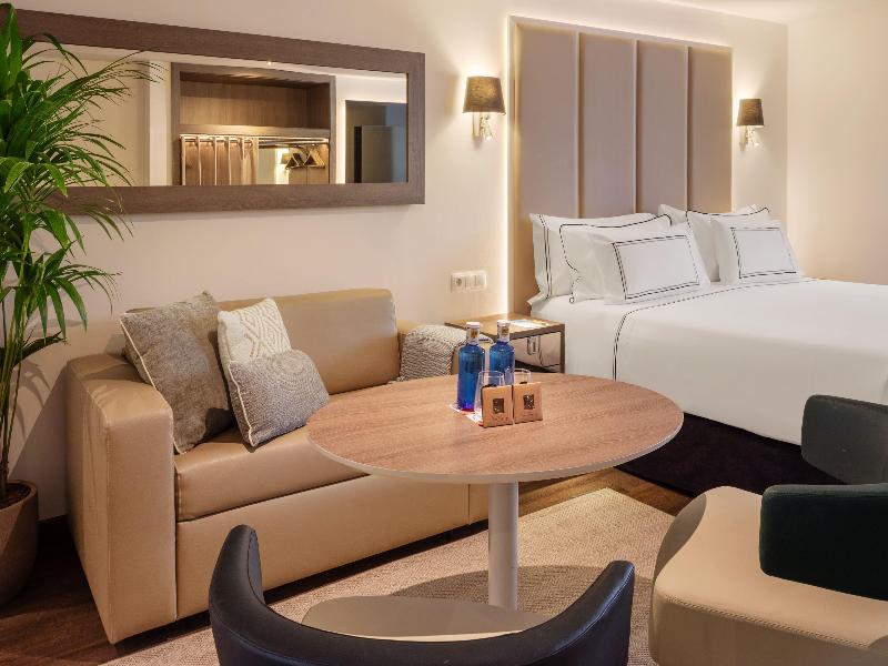 Melia Madrid Serrano image