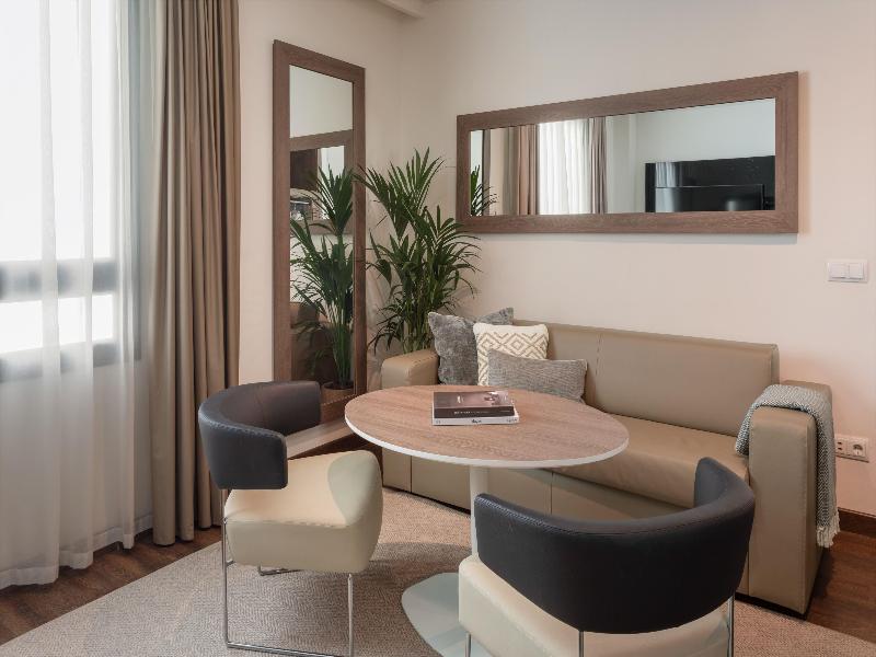 Melia Madrid Serrano image
