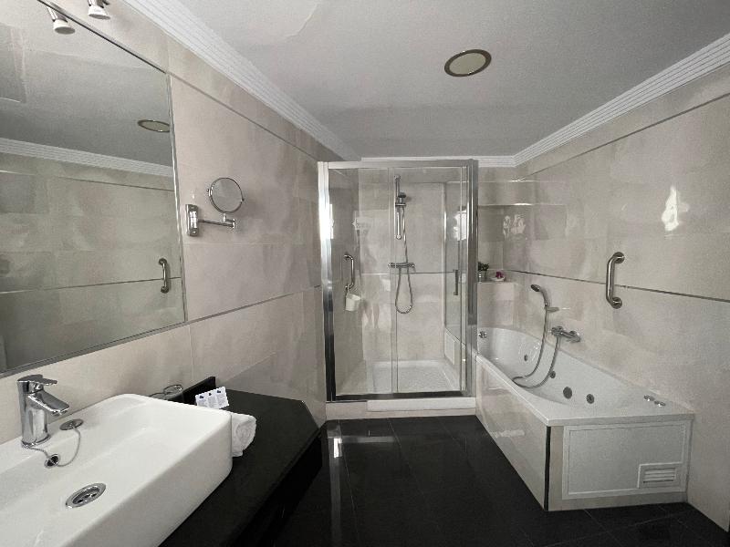 Hotel Plaza Cavana