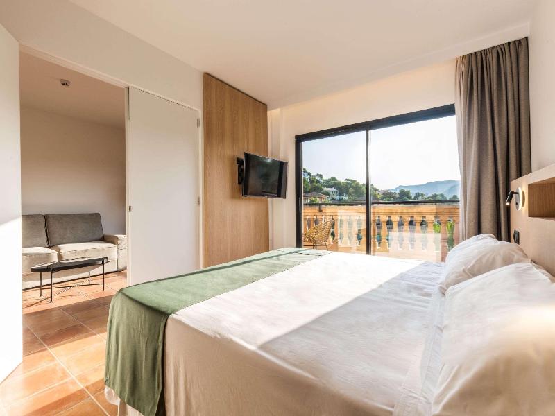 Mon Port Hotel & SPA image