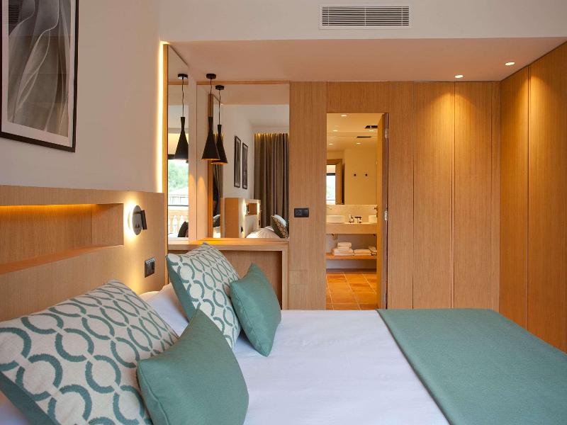 Mon Port Hotel & SPA image