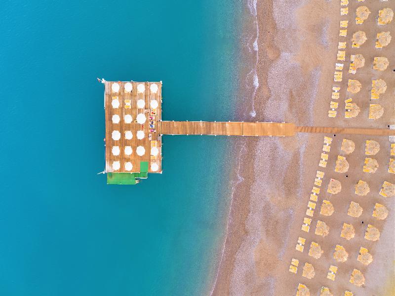 Justiniano Park Conti image