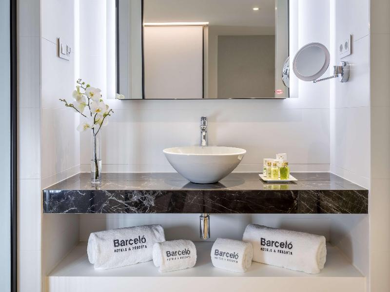 Barcelo Imagine image