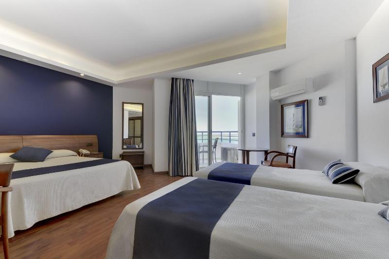 Hotel Puertobahia & SPA image