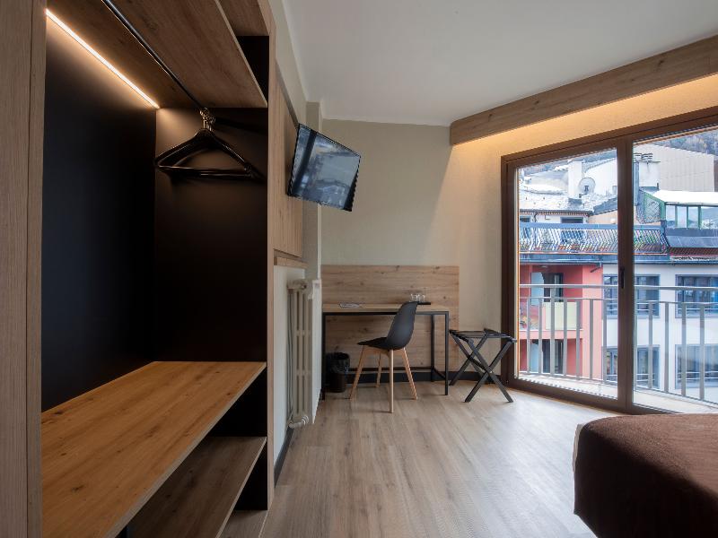 Hotel Comtes D'Urgell 4