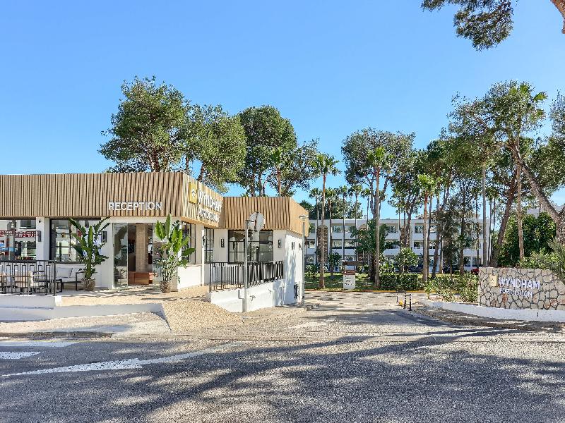 Wyndham Mallorca Portocolom Resort image