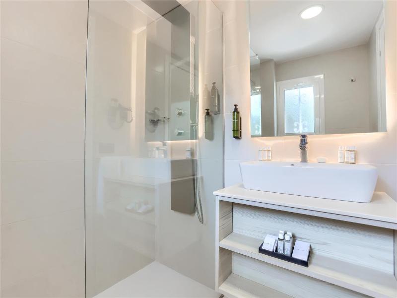 Wyndham Mallorca Portocolom Resort image