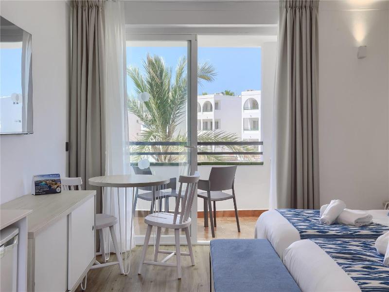 Wyndham Mallorca Portocolom Resort image 10