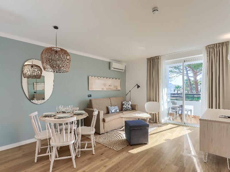 Wyndham Mallorca Portocolom Resort image