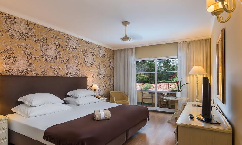 Pestana Village Garden Hotel image