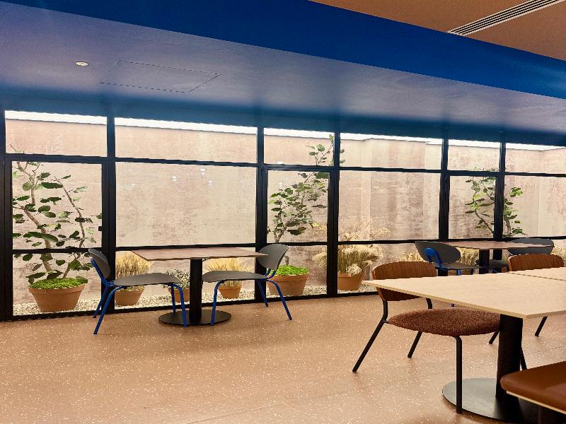 Ibis Styles Zaragoza Centro image