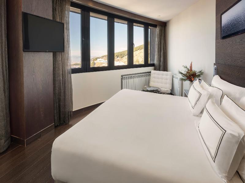 Melia Sol y Nieve image