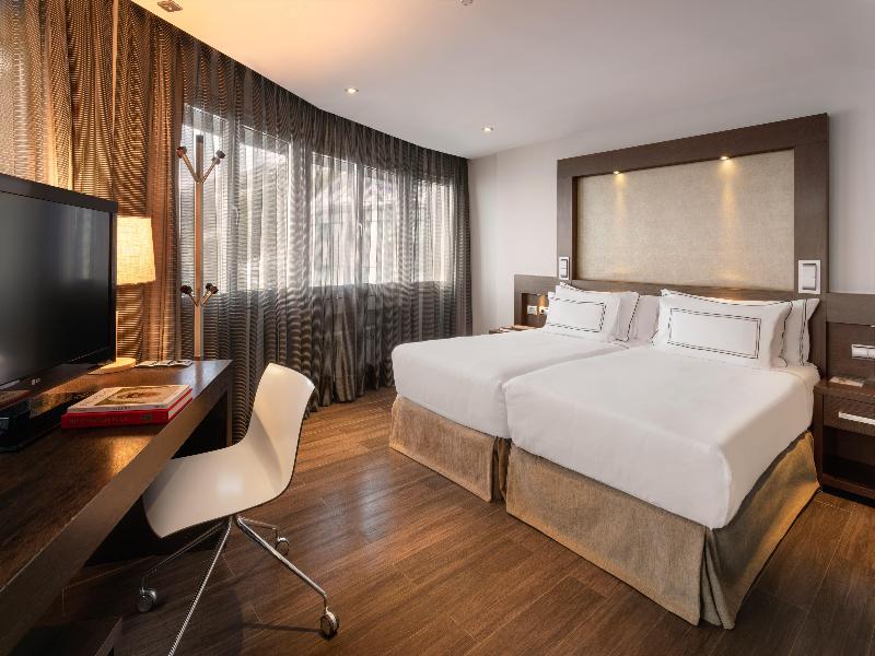 Melia Sol y Nieve image