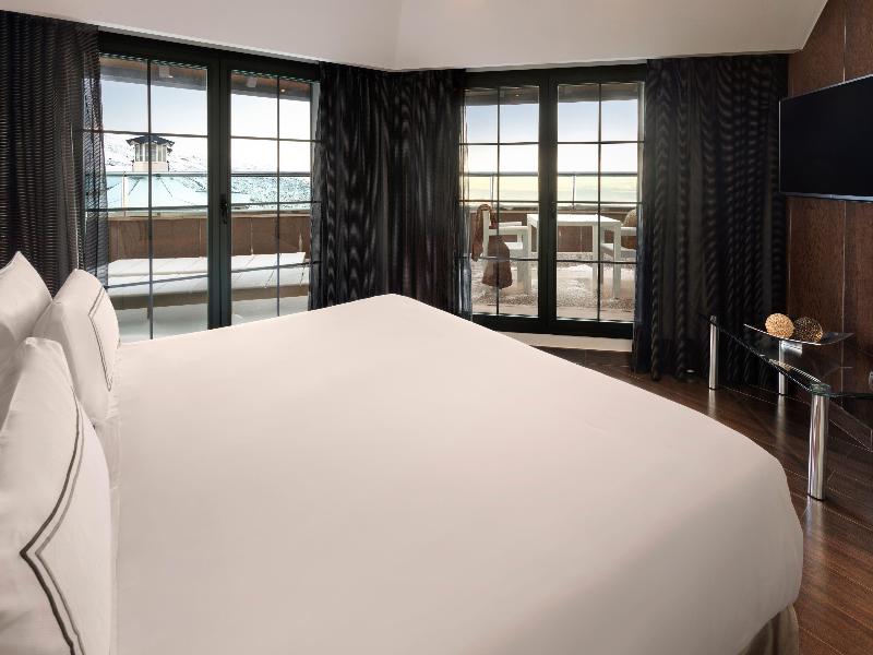 Melia Sol y Nieve image