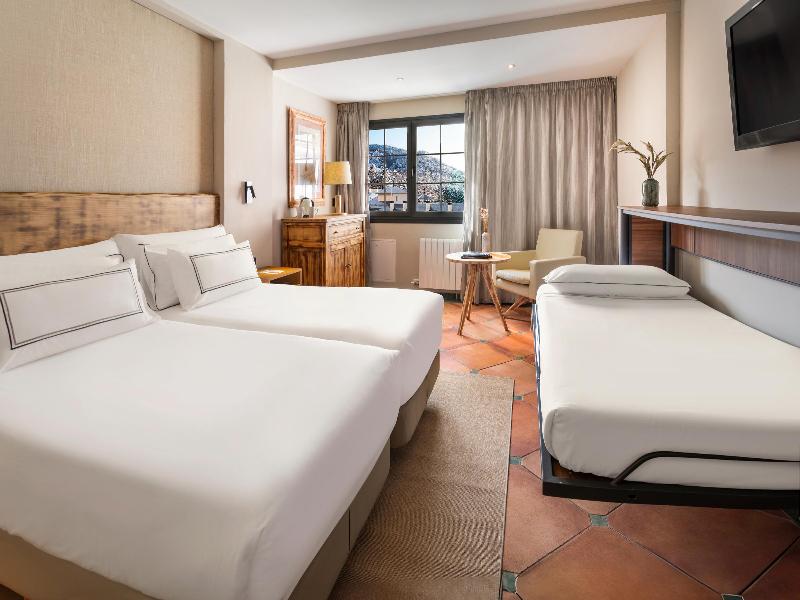 Melia Sol y Nieve image