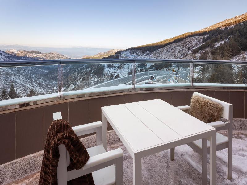 Melia Sol y Nieve image
