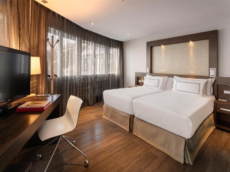 Melia Sol y Nieve image