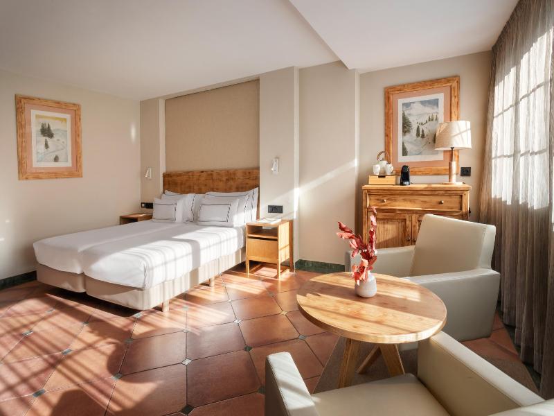Melia Sol y Nieve image