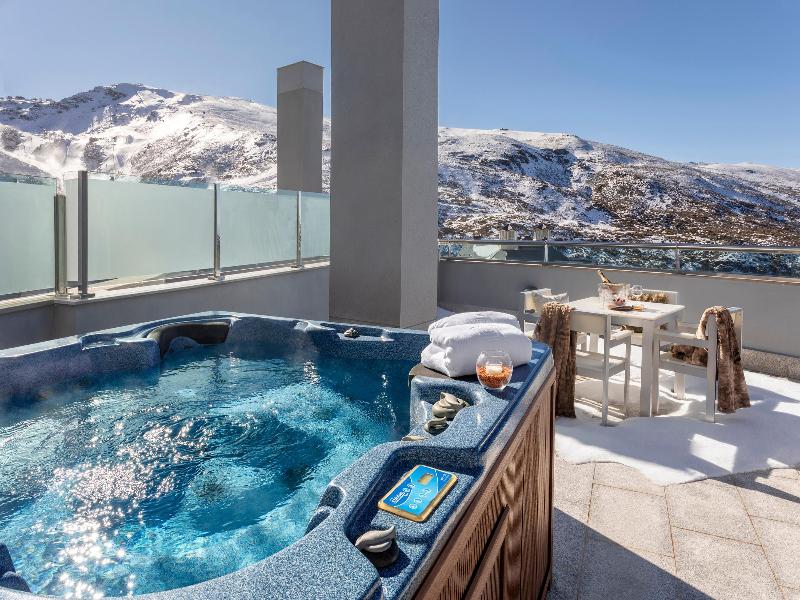 Melia Sol y Nieve image