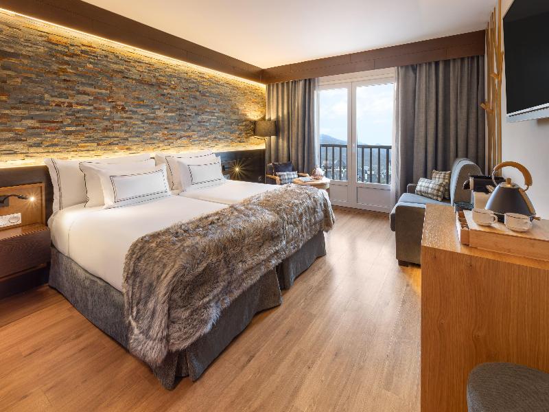 Melia Sierra Nevada image