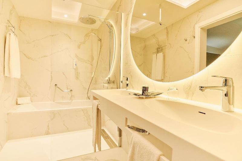 Gloria Palace Amadores Thalasso & Hotel image