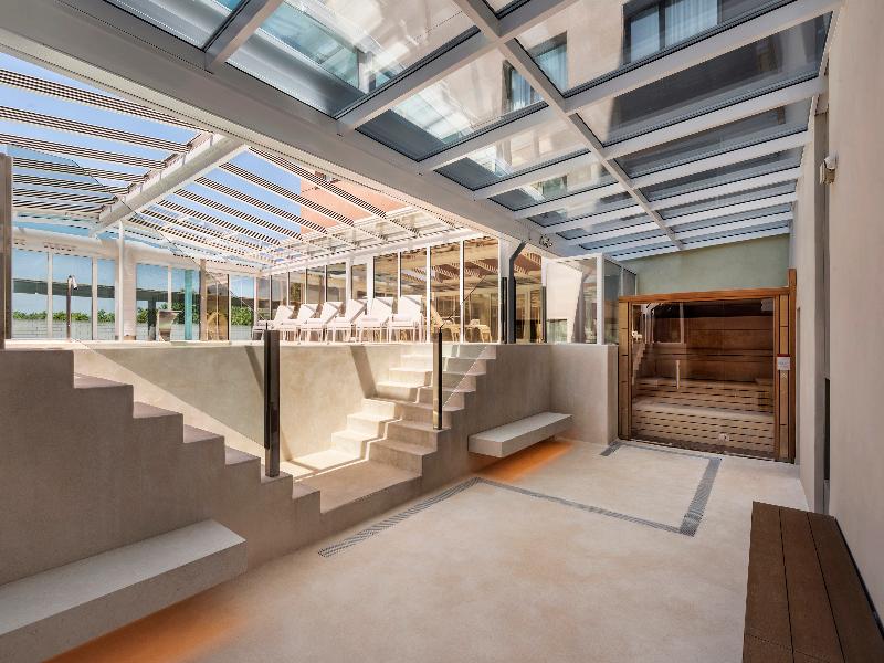 Salles Hotel Ciutat del Prat Barcelona Airport image