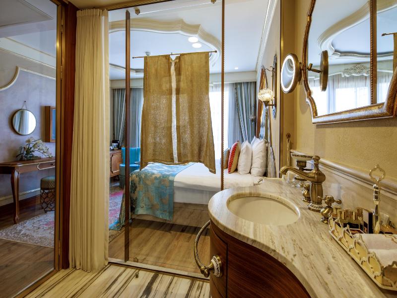 Romance Istanbul Hotel image