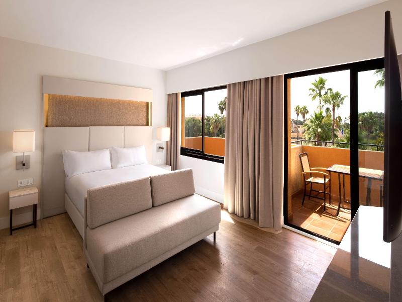 DoubleTree by Hilton Islantilla Beach Golf Resort image