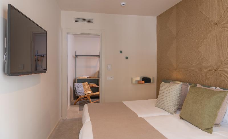 Aqua Hotel Bertran Park**** Adults Recommended image