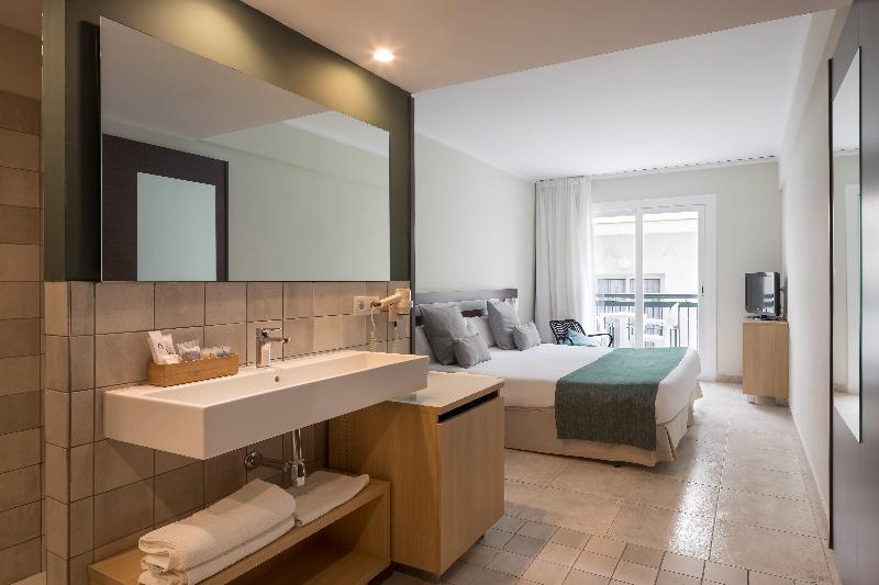 Aqua Hotel Bertran Park**** Adults Recommended image