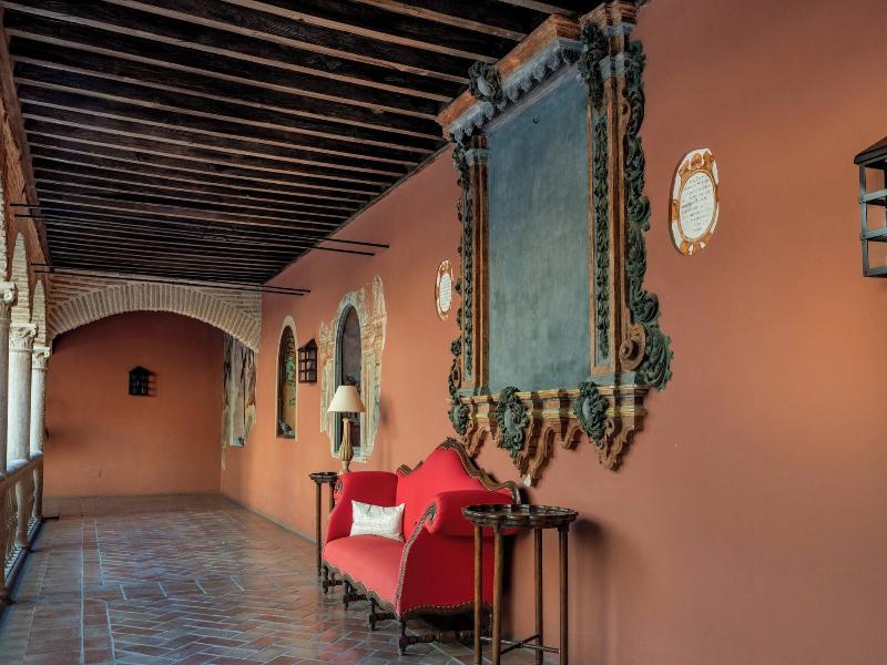 AC Palacio de Santa Paula Autograph Collection image