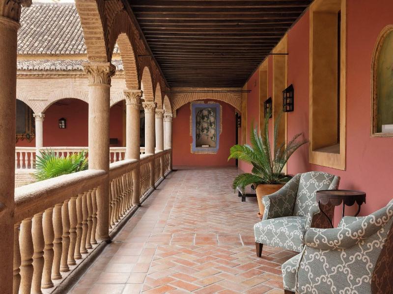 AC Palacio de Santa Paula Autograph Collection image
