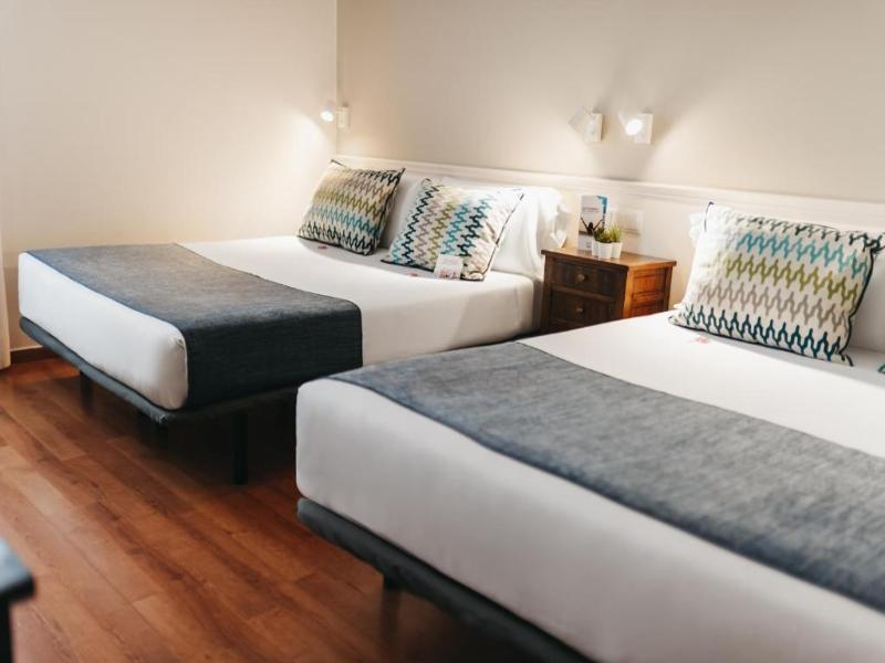 Oriente Atiram Hotel image