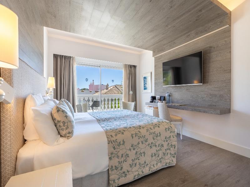 Hotel Illa D'or & Club Apartaments image