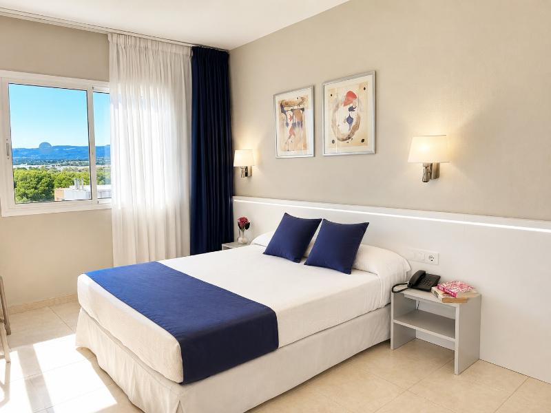 SunClub Salou image