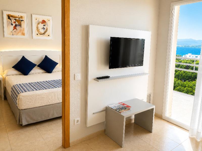 SunClub Salou image