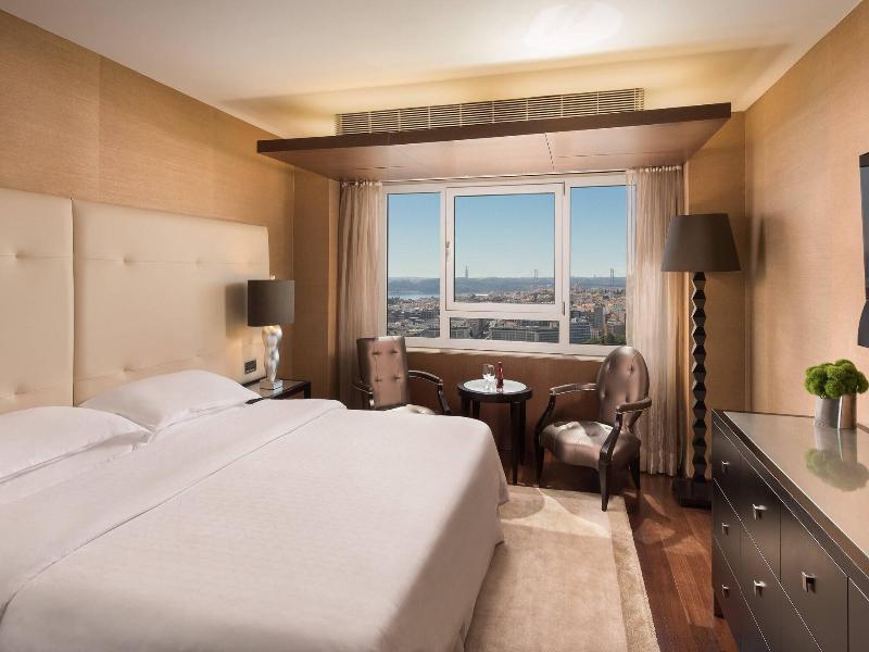 Sheraton Lisboa Hotel & Spa image