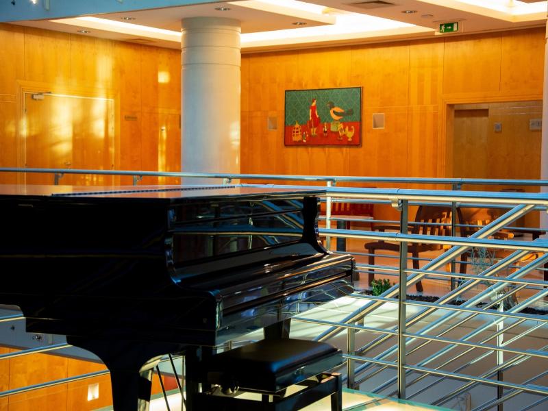 VIP Executive Entrecampos - Hotel & Conference image