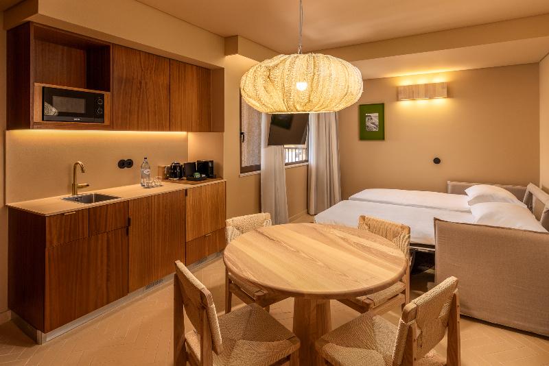 3HB Falesia Beach image
