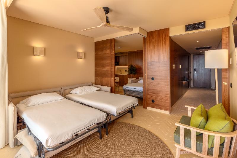 3HB Falesia Beach image