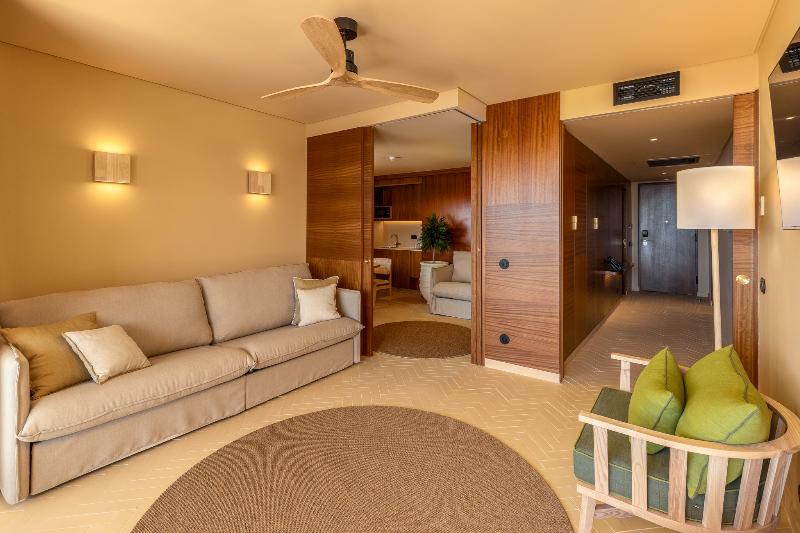3HB Falesia Beach image