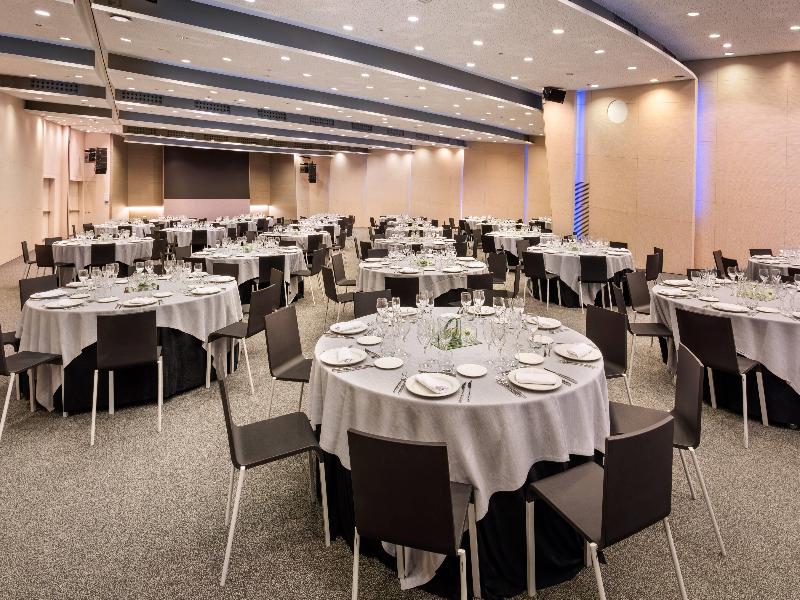 Melia Barcelona Sarria image