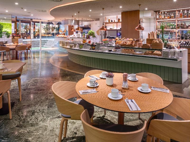 Melia Barcelona Sarria image