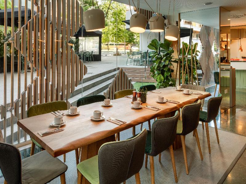 Melia Barcelona Sarria image